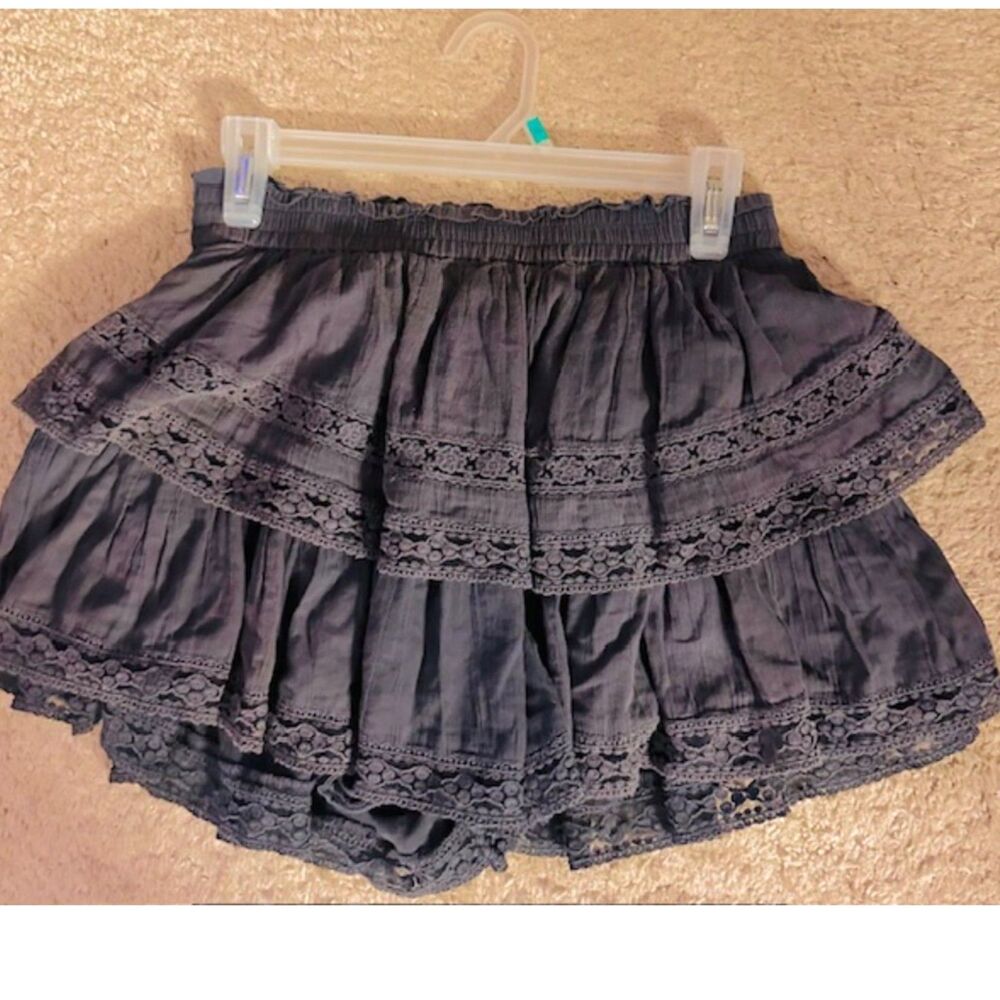 American Eagle Outfitters Dark Gray Ruffle Stretchy Tiered Lace Mini Skort M